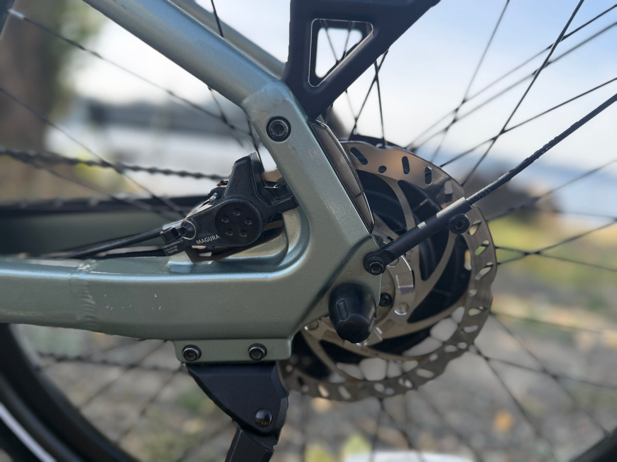 Pre-Owned Regular Aventon Level 3 Step Through