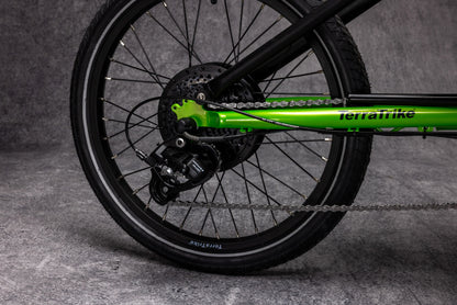 Charge (Mantis Green) - Image 9