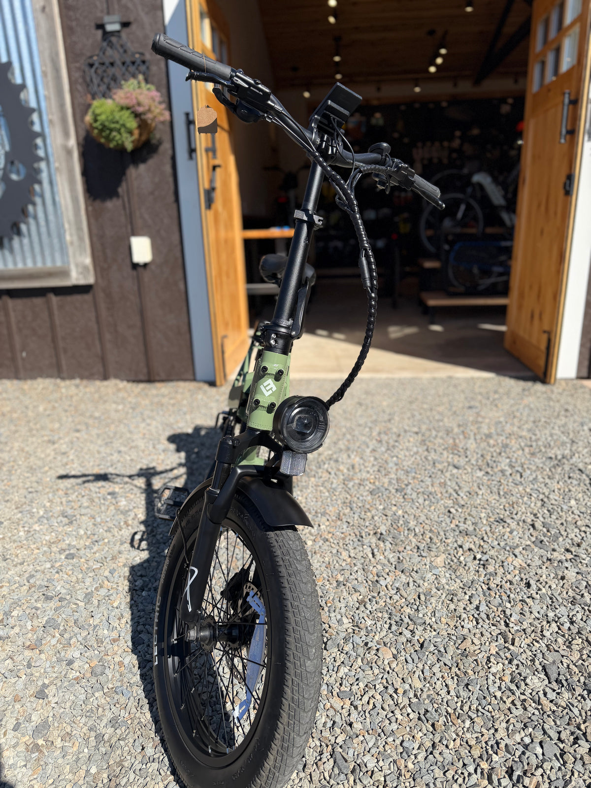 Pre-Owned Lectric XP4 Long Range Step Over
