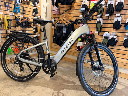 Pre-Owned Regular Aventon Level 3 Step Through