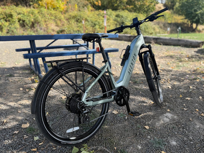 Pre-Owned Regular Aventon Level 3 Step Through