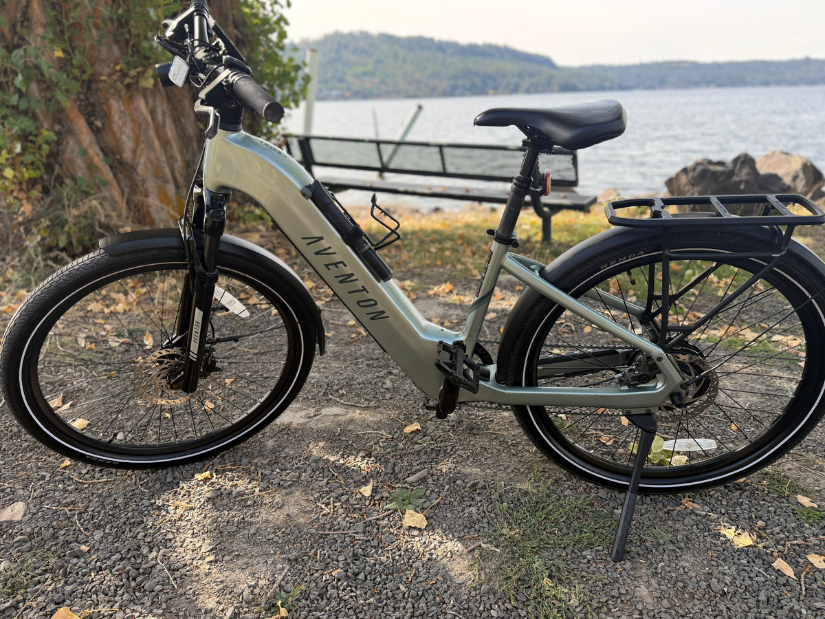 Pre-Owned Regular Aventon Level 3 Step Through