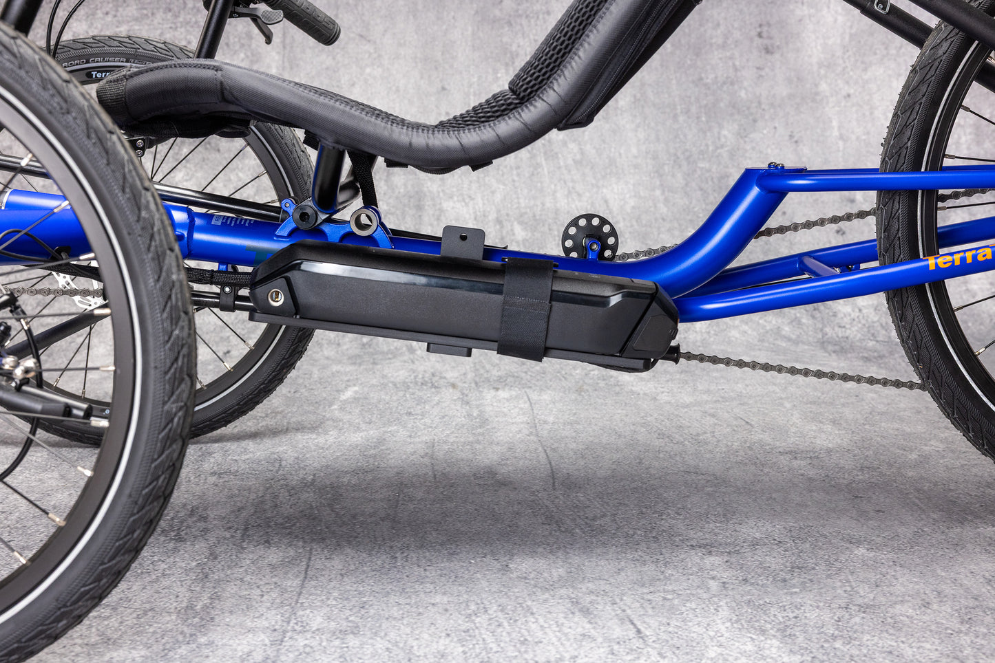 Gran Tourismo e+ (True Blue) - Image 10