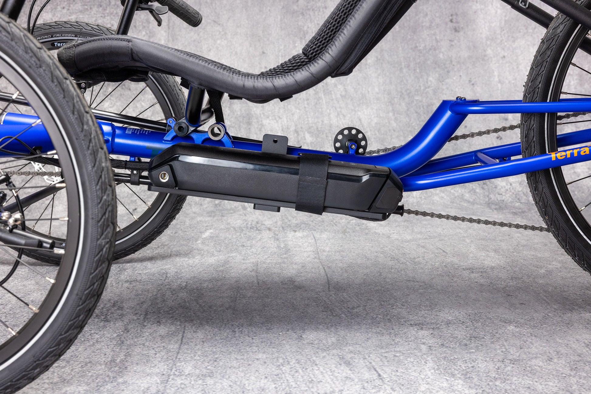 Gran Tourismo e+ (True Blue) - Image 10